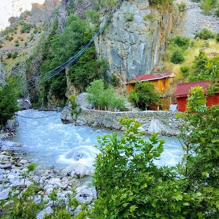 Kapuzbasi Selalesi Bastuerk Dinlenme Tesisleri Hotel Büyükçakır Eksteriør billede