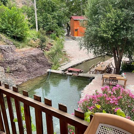 Kapuzbasi Selalesi Bastuerk Dinlenme Tesisleri Hotel Büyükçakır Eksteriør billede